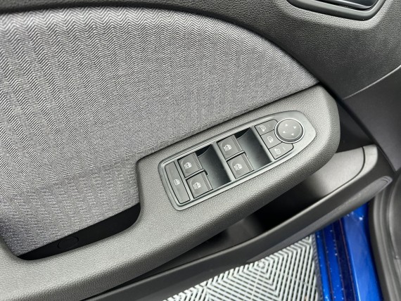 RENAULT CLIO V Clio Techno Bleue-012.jpg